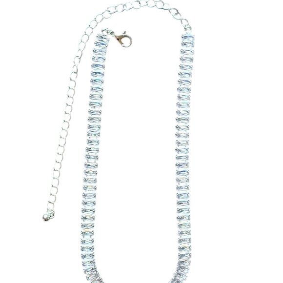 18" Sparkling Baguette Crystal adjustable Necklace - Picture 6 of 7